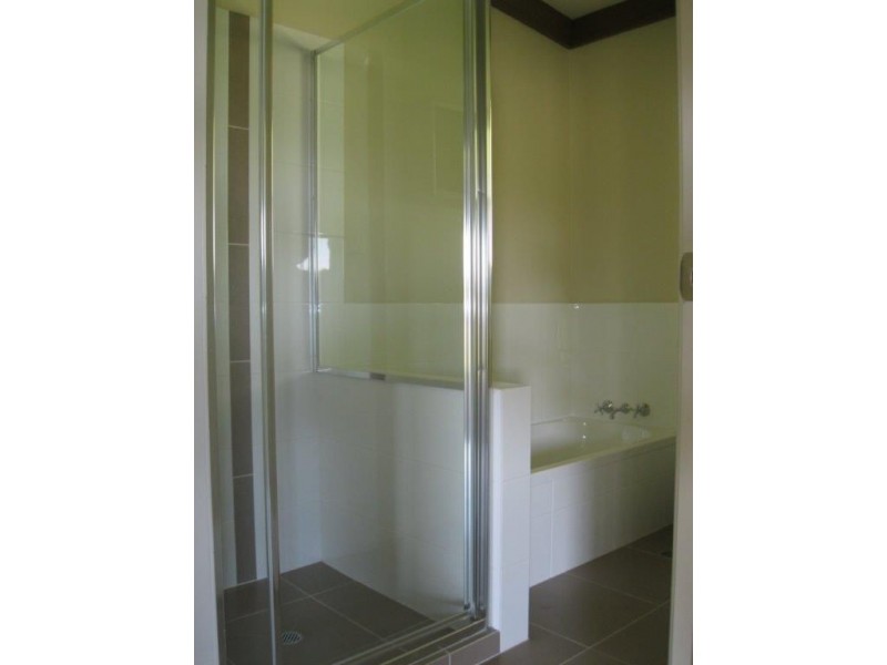 53 Lobb Street, Churchill QLD 4305