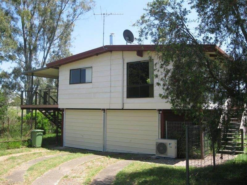 53 Lobb Street, Churchill QLD 4305