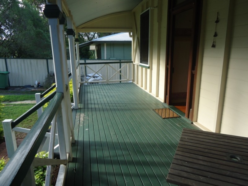 14 Jones Street, Blackstone QLD 4304