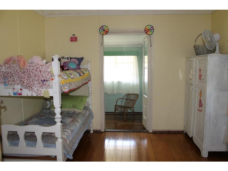 78 Woodend Road, Woodend QLD 4305