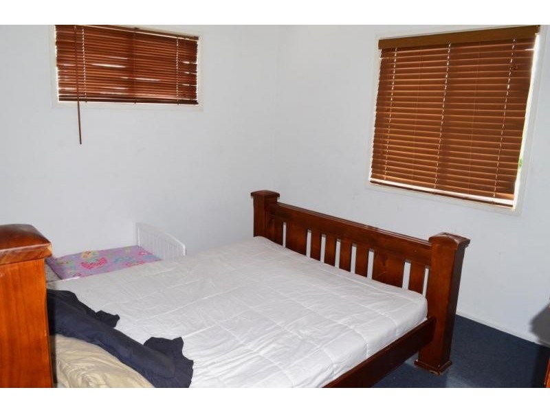 119 Chubb Street, One Mile QLD 4305