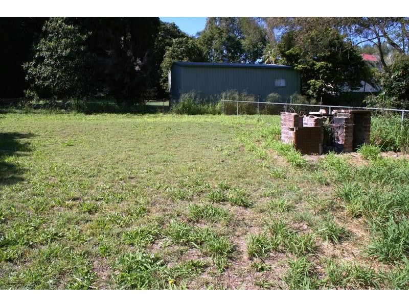 4 Buckenham Street, Dinmore QLD 4303