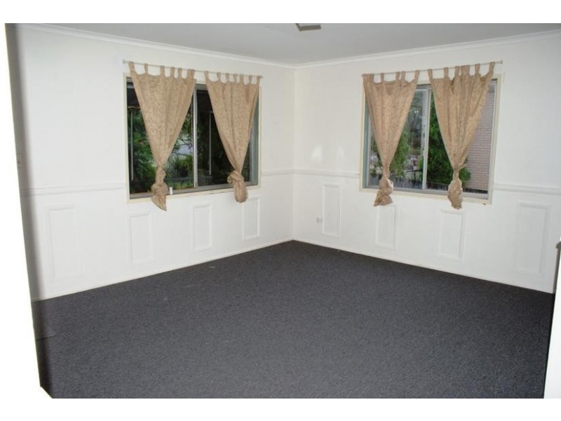 10 Alawoona Street, Redbank Plains QLD 4301