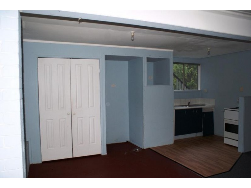 10 Alawoona Street, Redbank Plains QLD 4301