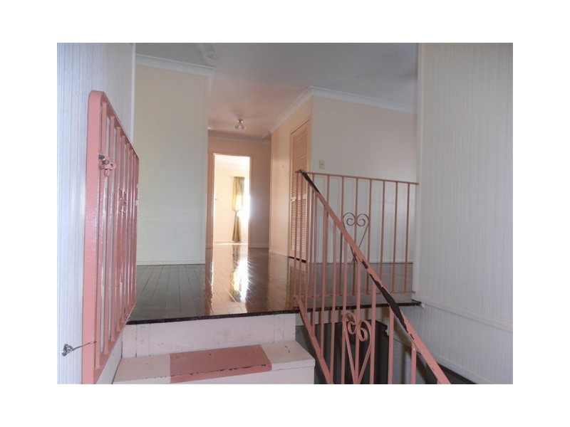 3 Callaghan Street, East Ipswich QLD 4305