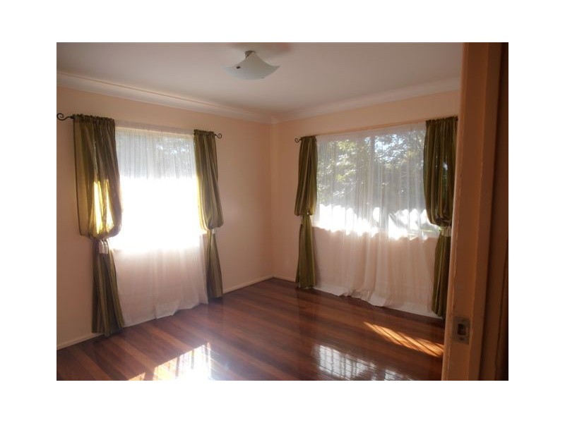 3 Callaghan Street, East Ipswich QLD 4305