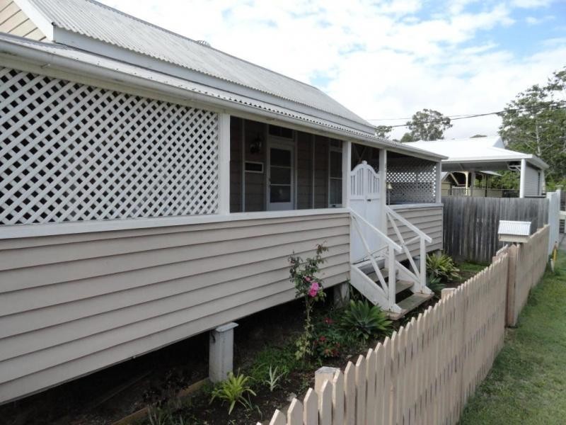 8A High Street, Ebbw Vale QLD 4304