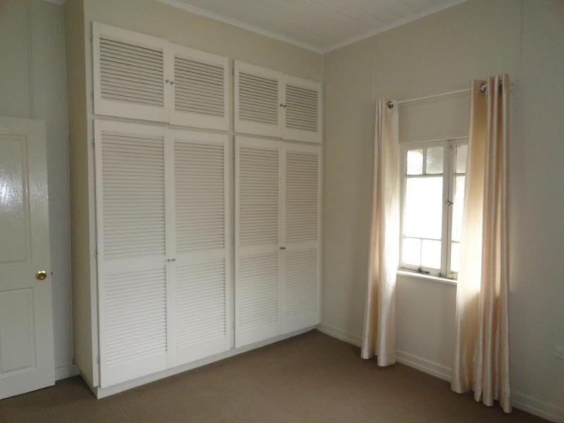 8A High Street, Ebbw Vale QLD 4304