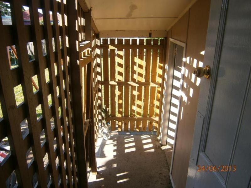 8A High Street, Ebbw Vale QLD 4304