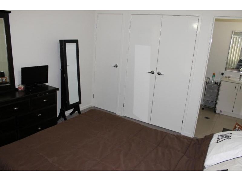 22 Isidore Street, Augustine Heights QLD 4300