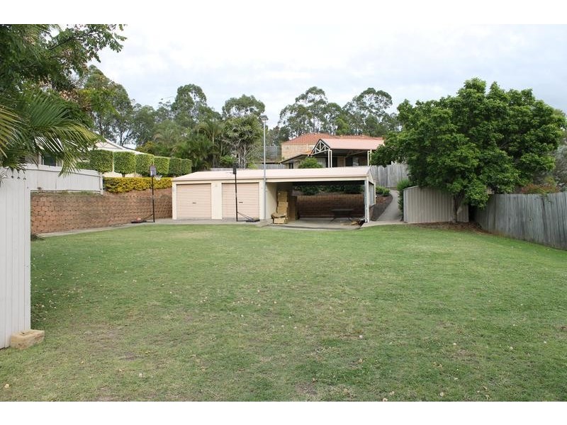 15 Calverton Court, Brassall QLD 4305