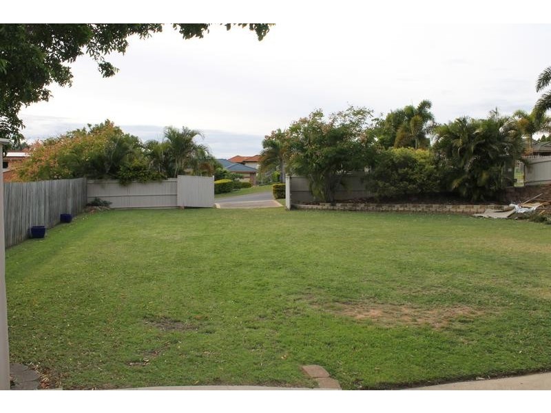 15 Calverton Court, Brassall QLD 4305
