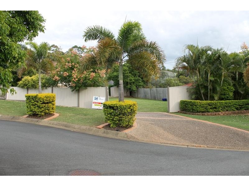 15 Calverton Court, Brassall QLD 4305