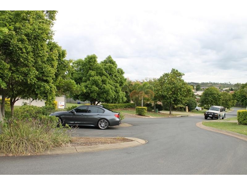 15 Calverton Court, Brassall QLD 4305