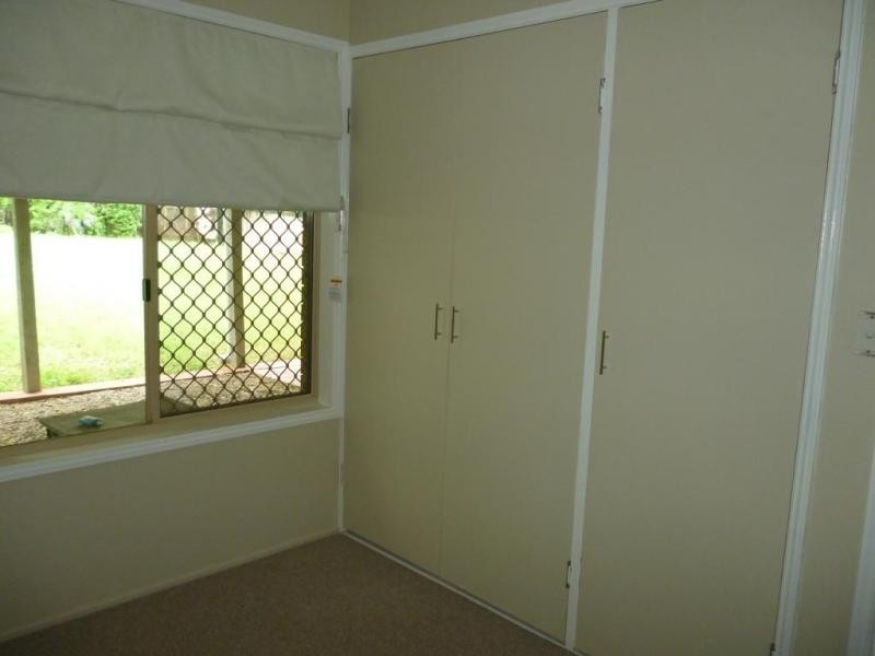 10 McMillan, Churchill QLD 4305