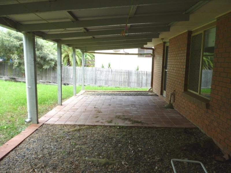 10 McMillan, Churchill QLD 4305