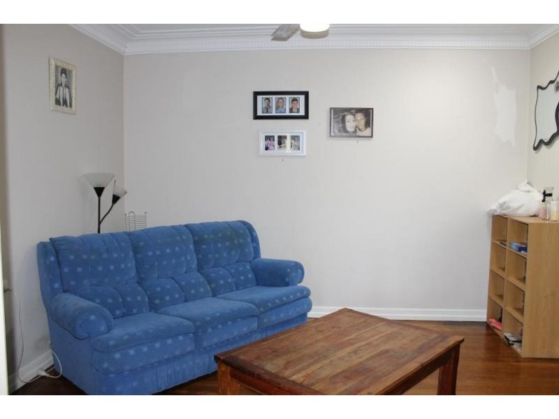 20A Macquarie Street, Silkstone QLD 4304