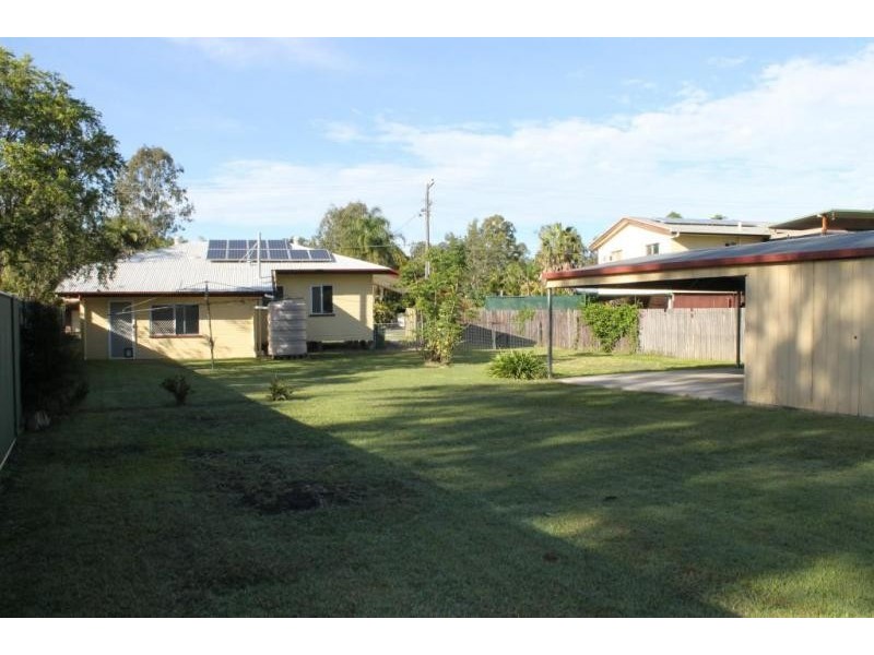 16 Sydney Street, Brassall QLD 4305