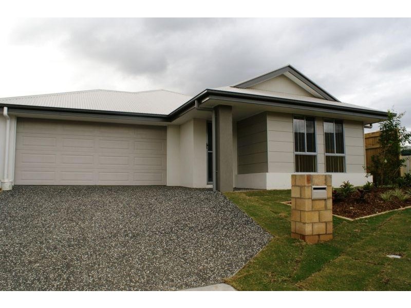 74 Francisca Drive, Augustine Heights QLD 4300