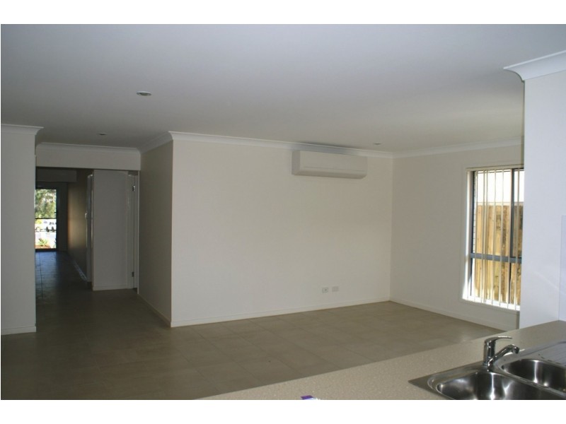 74 Francisca Drive, Augustine Heights QLD 4300