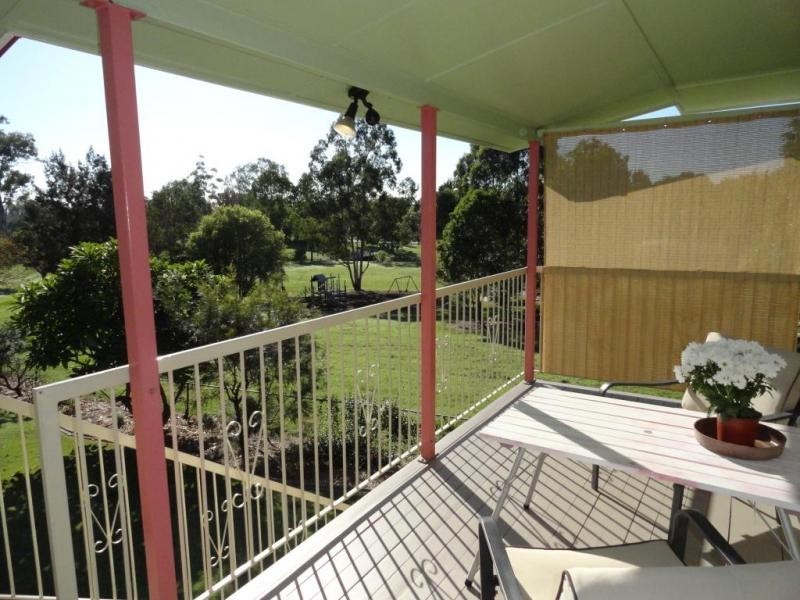 10 Gledson, North Booval QLD 4304