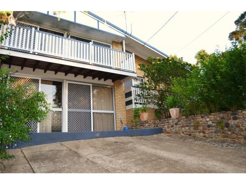 1 Ogilvie Street, Bundamba QLD 4304