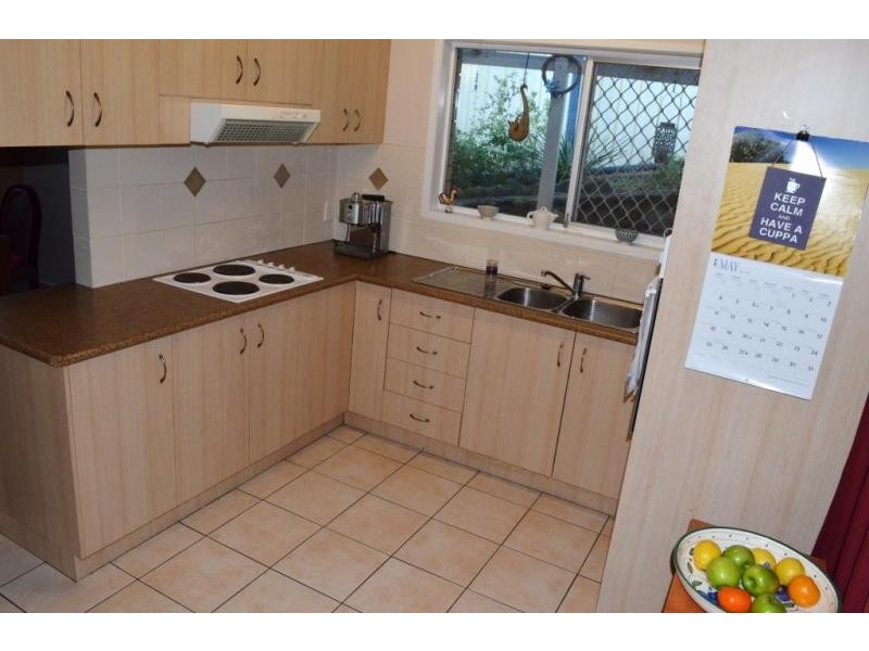 1 Ogilvie Street, Bundamba QLD 4304