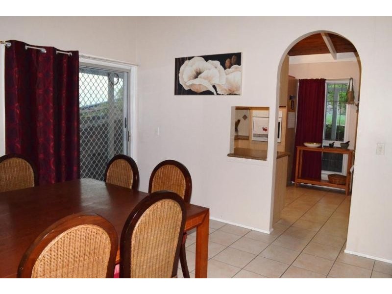 1 Ogilvie Street, Bundamba QLD 4304