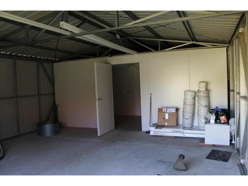 16 Battersby Street, One Mile QLD 4305