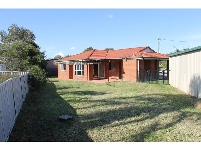 16 Battersby Street, One Mile QLD 4305