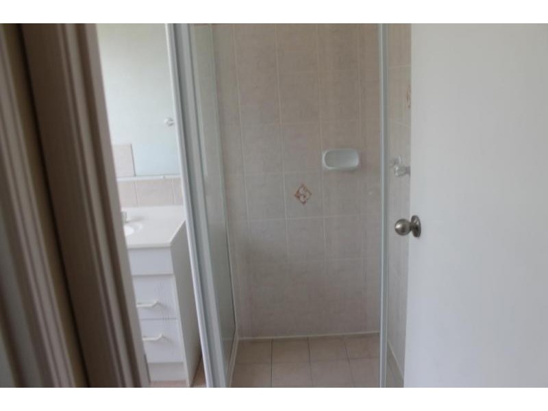 16 Battersby Street, One Mile QLD 4305