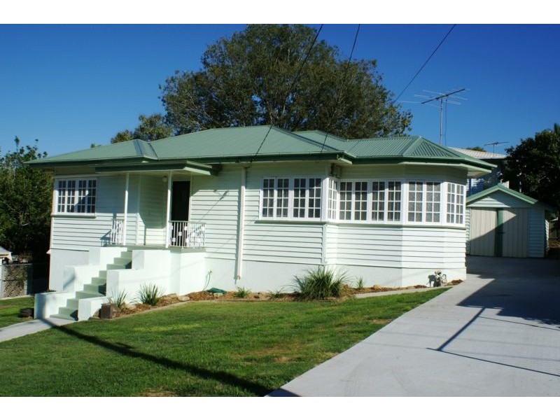 2 Tower Street, Eastern Heights QLD 4305