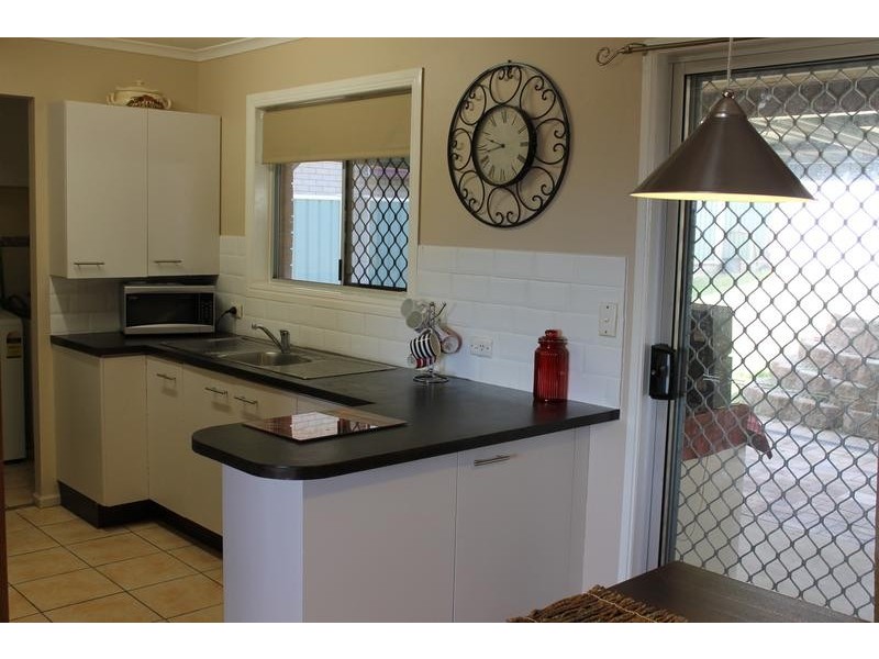 12 Glode Avenue, Churchill QLD 4305