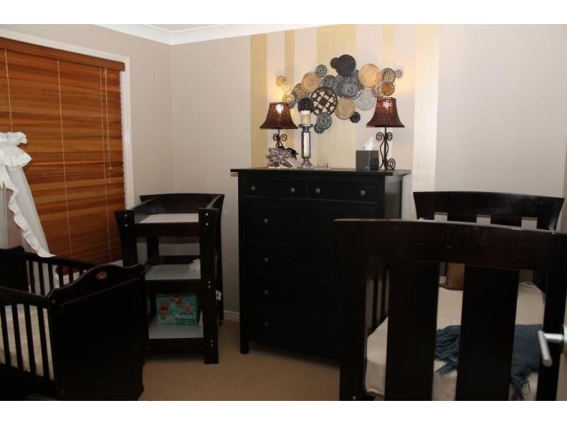 5 Hereward Court, Brassall QLD 4305