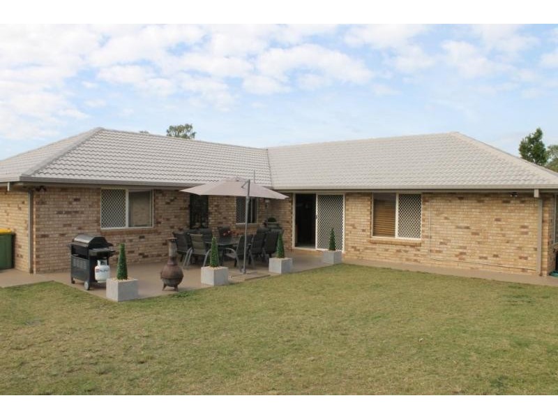 5 Hereward Court, Brassall QLD 4305