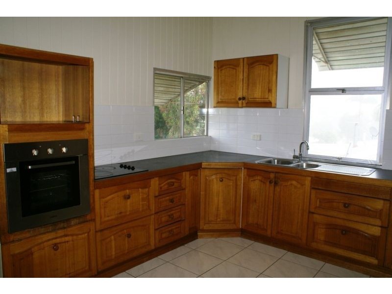 31 Connors Street, North Ipswich QLD 4305