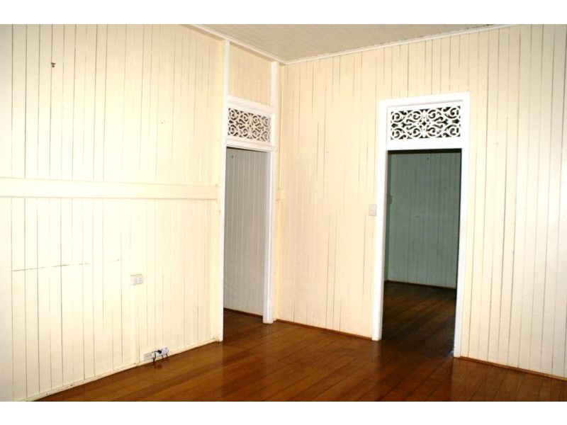 31 Connors Street, North Ipswich QLD 4305