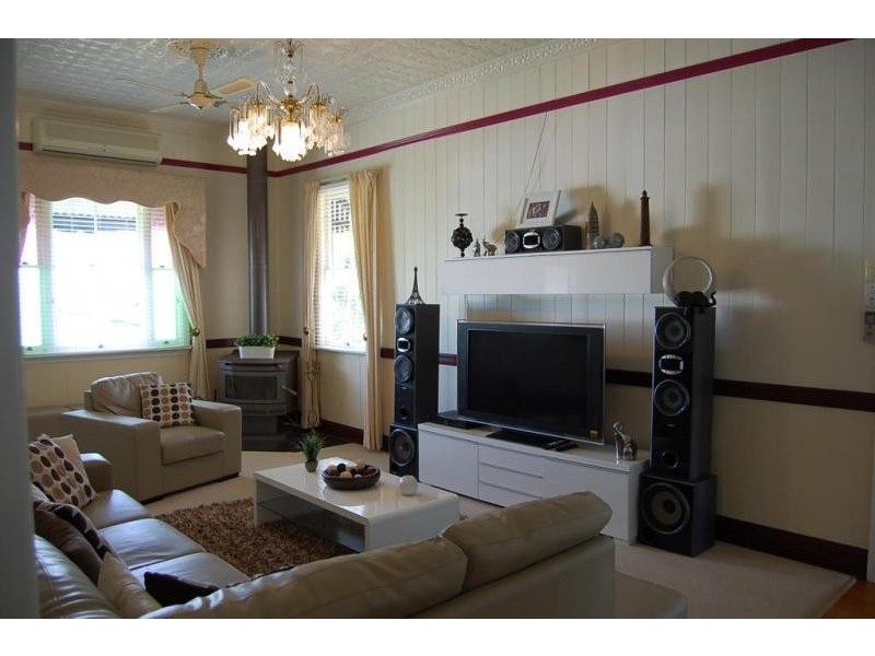 43 Stafford Street, Booval QLD 4304