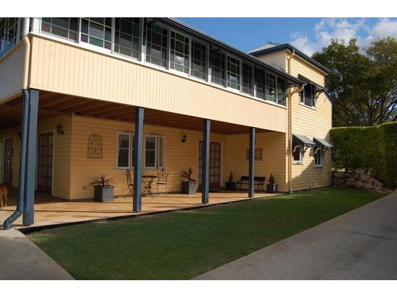 43 Stafford Street, Booval QLD 4304