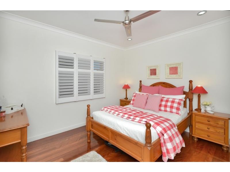 44 Whitehill Road, Eastern Heights QLD 4305
