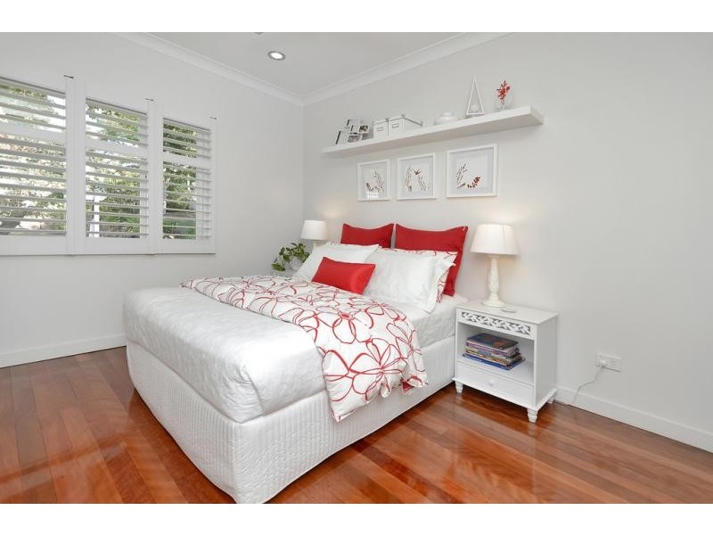44 Whitehill Road, Eastern Heights QLD 4305