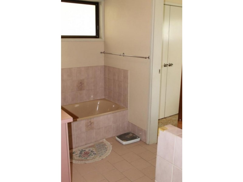 108 High Street, Brassall QLD 4305