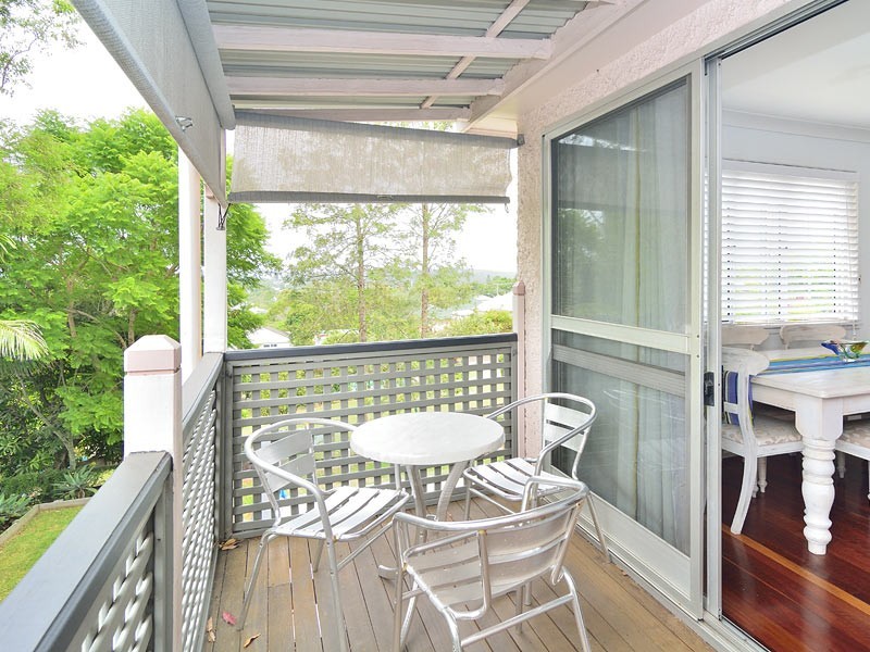 64 Chermside Road, Newtown QLD 4305