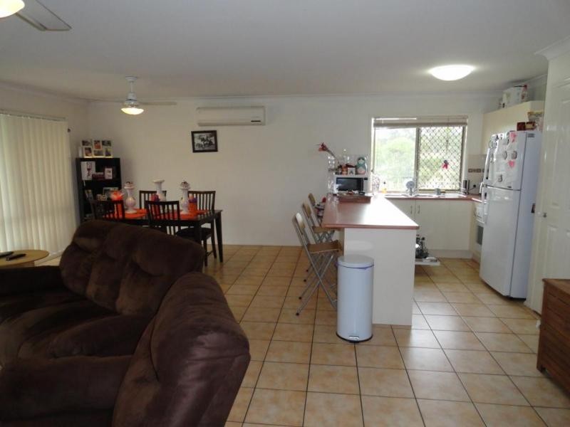 6 OAK COURT, Yamanto QLD 4305