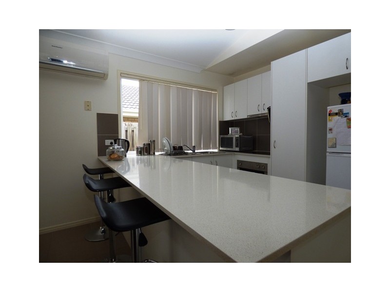 33 Aramac Street, Brassall QLD 4305