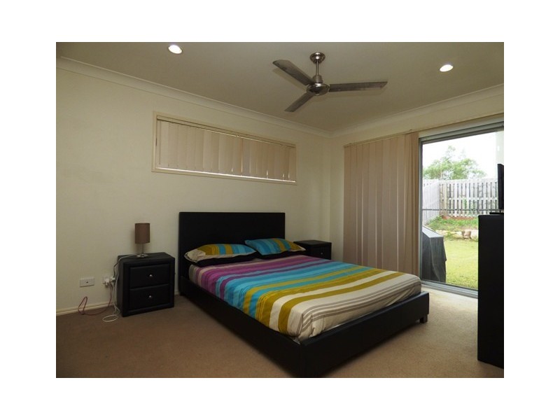 33 Aramac Street, Brassall QLD 4305