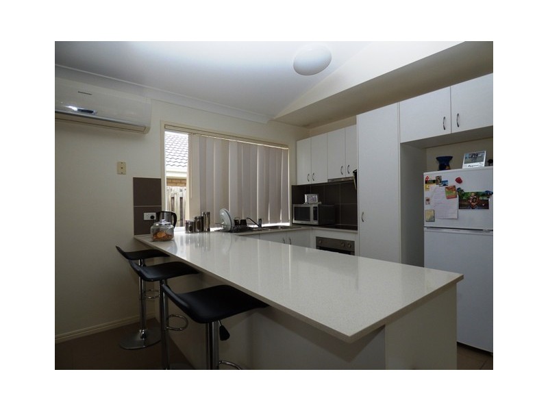 33 Aramac Street, Brassall QLD 4305