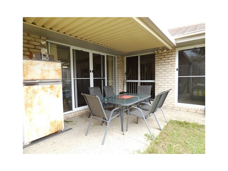 33 Aramac Street, Brassall QLD 4305