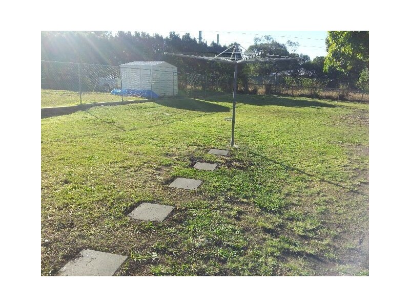 52 Railway Street, Booval QLD 4304