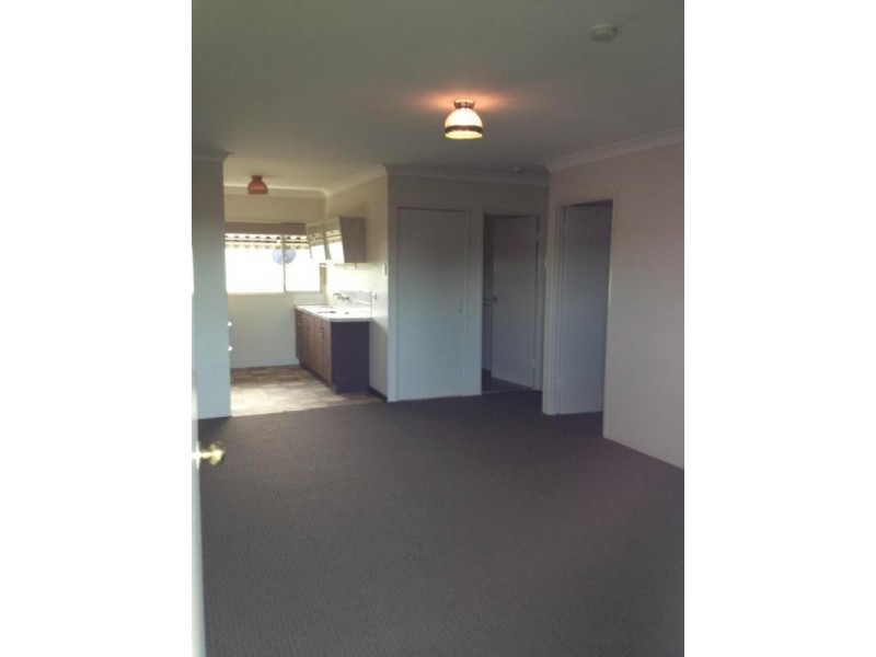 5/166 Blackstone Road, Silkstone QLD 4304